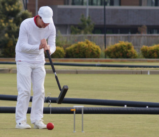 Jamie Burch (ENG)